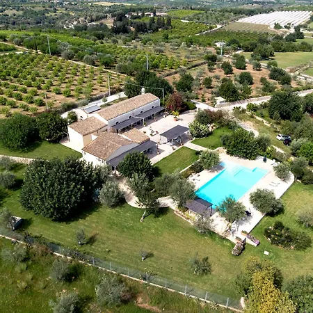 Vakantieboerderij Baglio Donna Concetta Noto